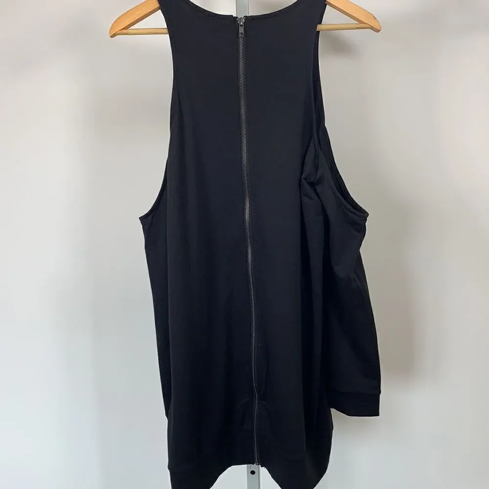 TOBI Women’s Cold Shoulder Zipper Back Fleece Dress Black Size Medium